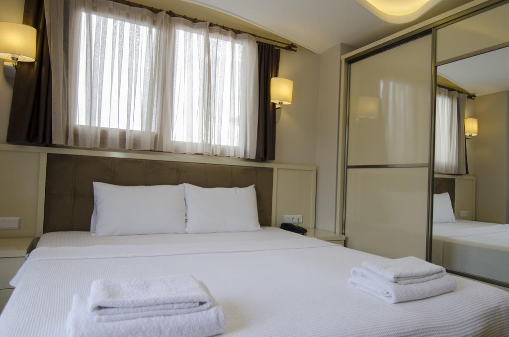 Funda Hotel Гьочек Стая снимка
