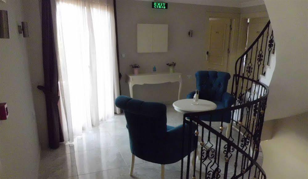 Funda Hotel Гьочек Екстериор снимка